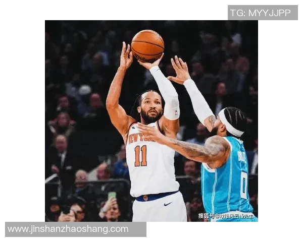 尼克斯主场强势击退黄蜂唐斯豪取35分18篮板5助攻表现出色